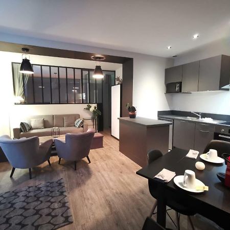 Au Saint Martin Apartment Cholet Exterior photo