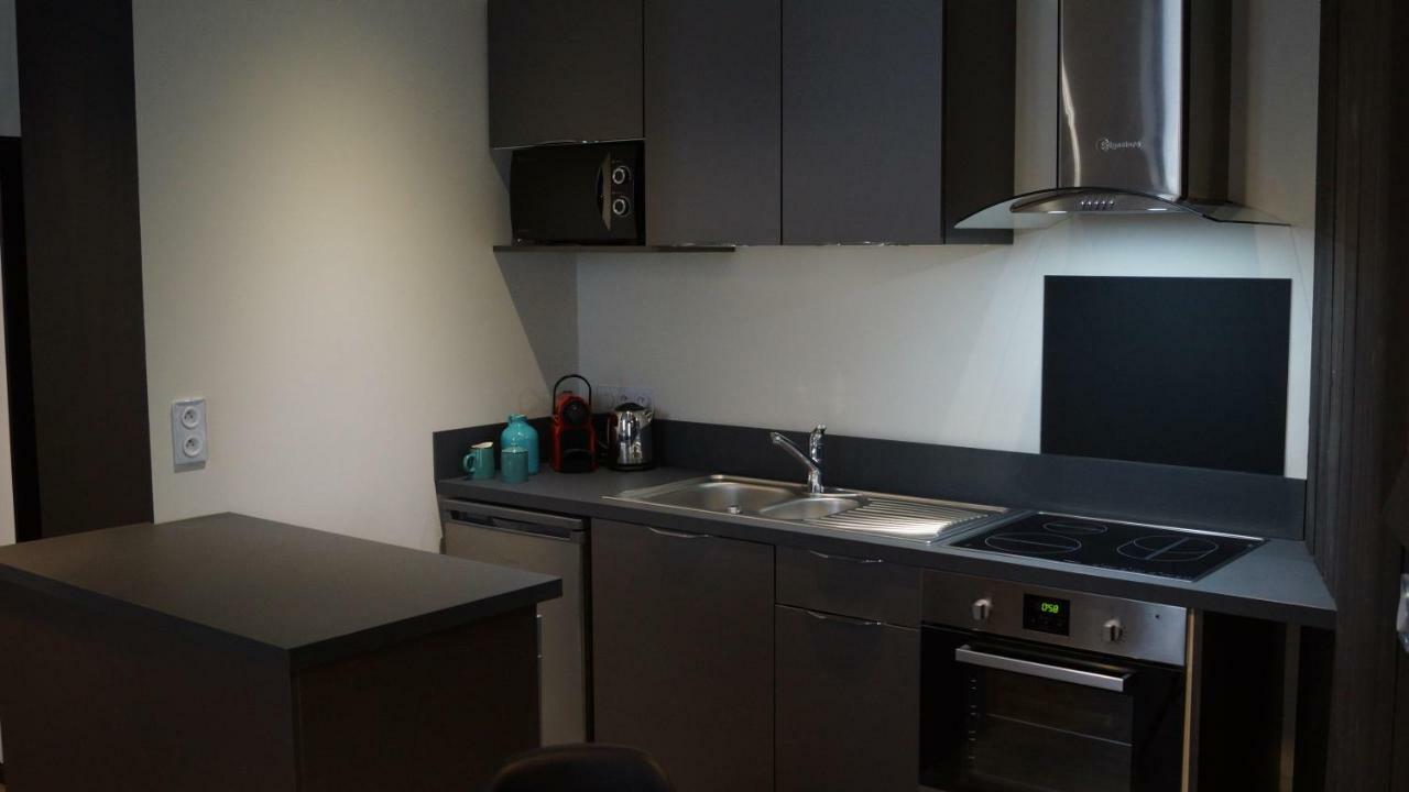 Au Saint Martin Apartment Cholet Exterior photo